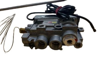 Picture of Maxitrol Gas Valve, GV30T-C5AYAGK0-003, Made in Germany